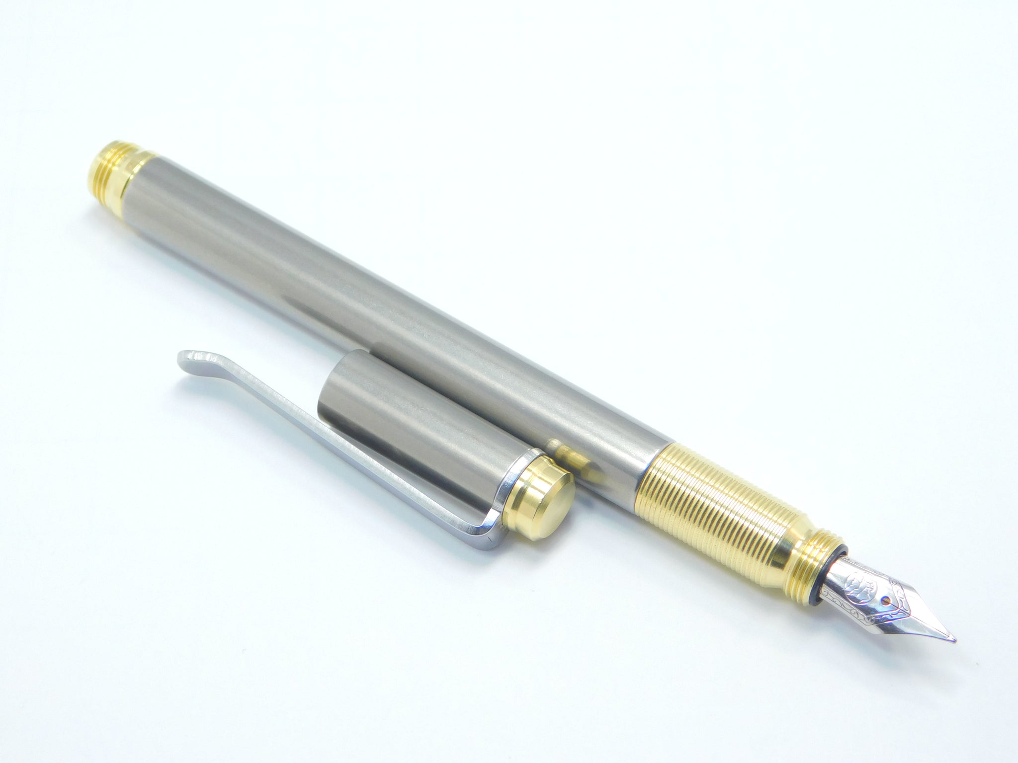 TiLiner Titanium w/Brass Fountain Pen